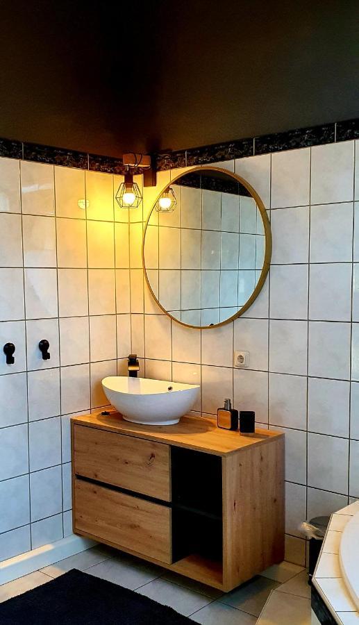 Vogtlandperle Apartment Oelsnitz  Bagian luar foto